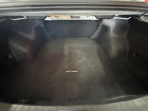 Certified 2025 Nissan Altima 2.5 SV FWD image 25