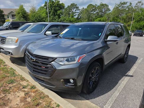 Used 2021 Chevrolet Traverse RS w/ LPO, Cargo Package image 4