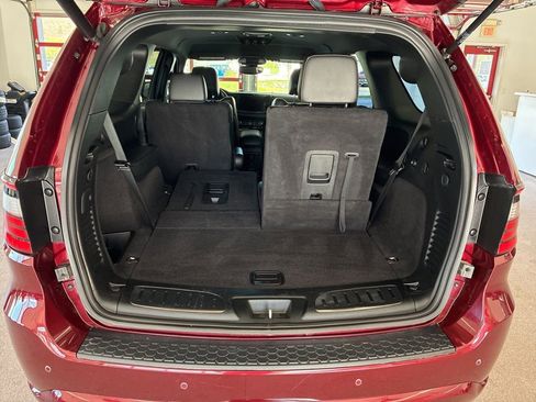 Certified 2022 Dodge Durango R/T w/ Blacktop Package AWD/4WD image 17