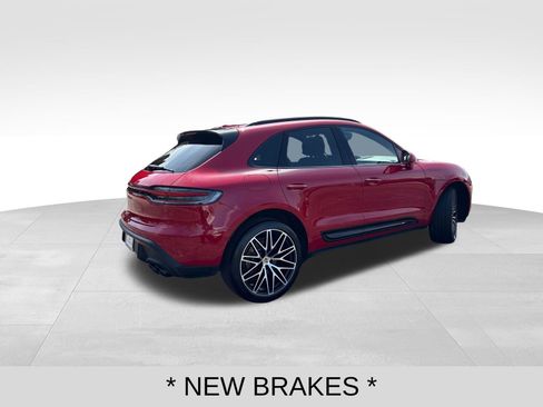 Used 2024 Porsche Macan Turbo AWD/4WD image 5