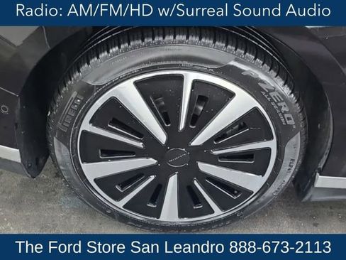 Used 2024 Lucid Air Touring image 16