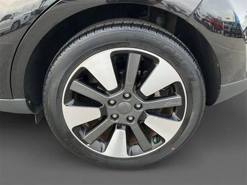 Used 2016 Kia Soul ! w/ Premium Package image 8