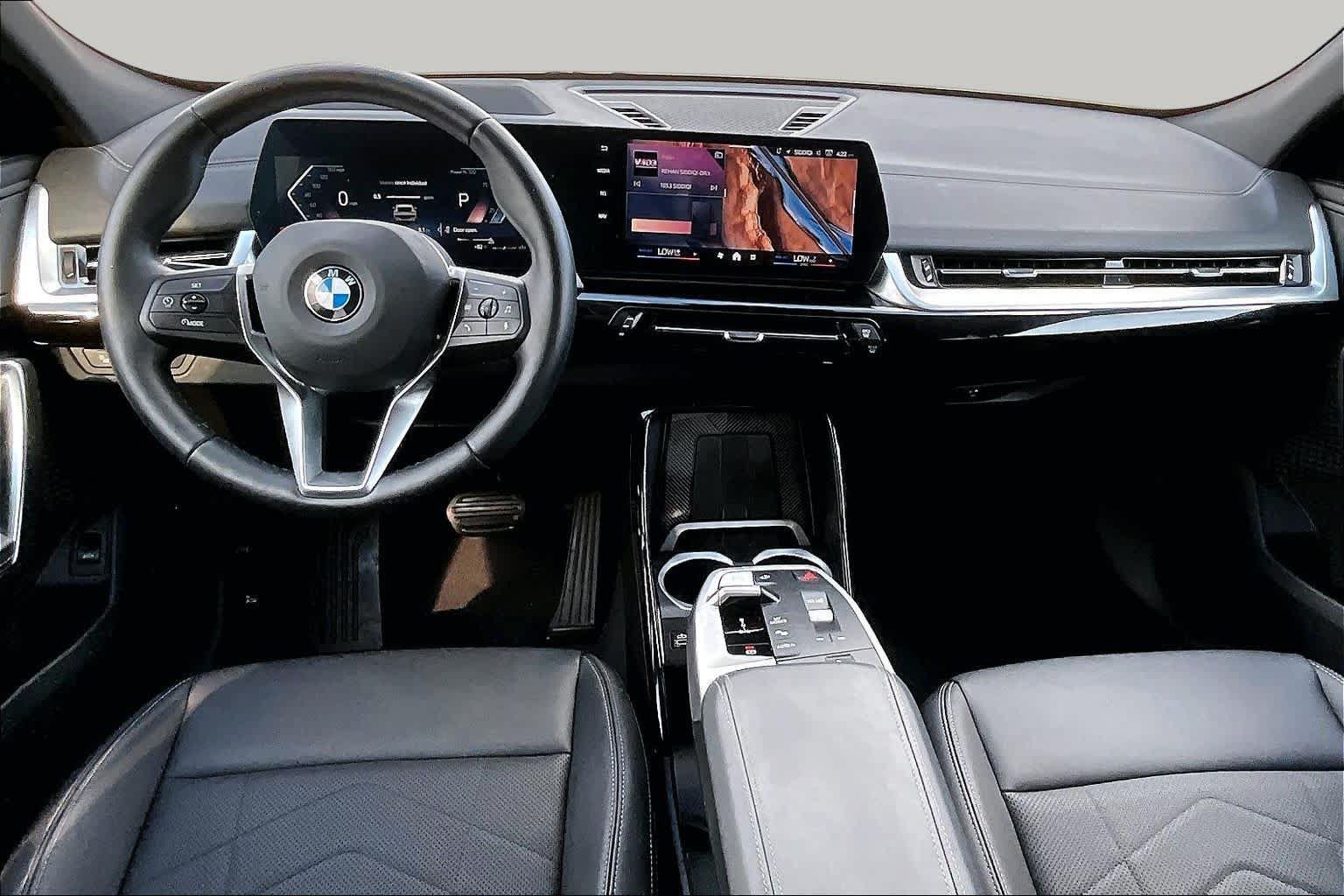 Used 2026 BMW X2 xDrive28i AWD/4WD image 14