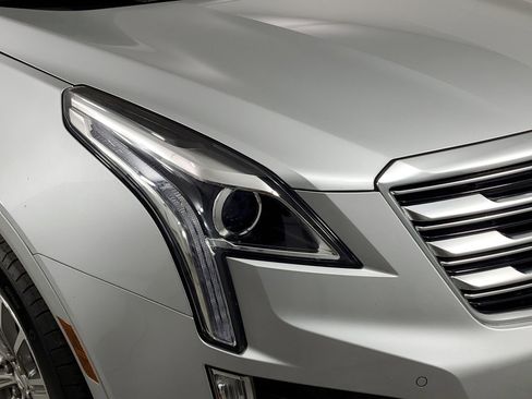 Used 2017 Cadillac XT5 Luxury w/ Driver Awareness Package image 15