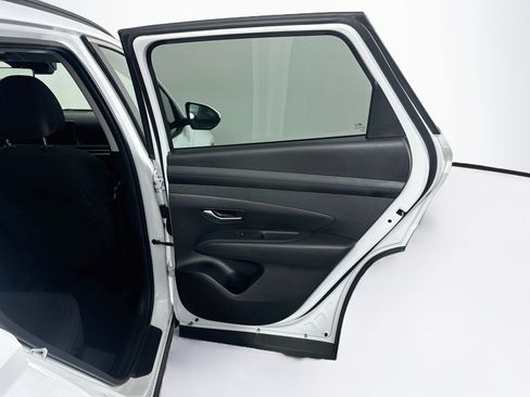 Used 2025 Hyundai Tucson SEL FWD image 32