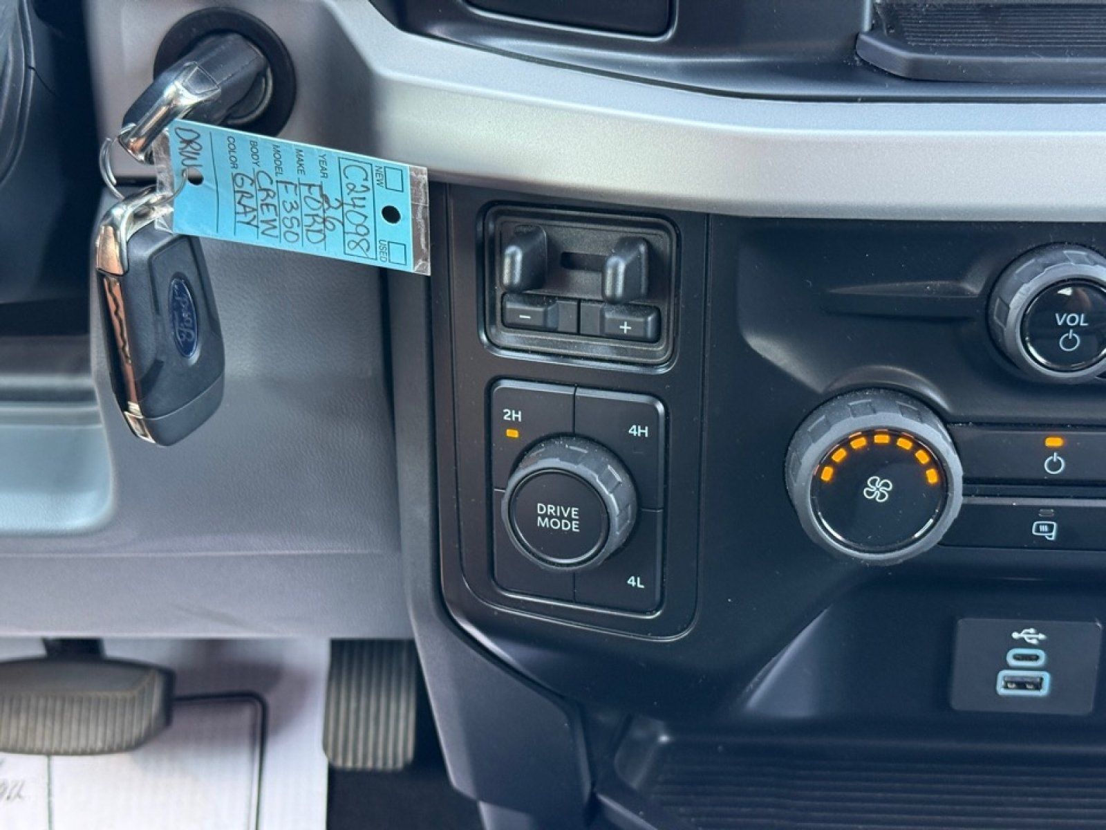 Used 2026 Ford F350 XLT AWD/4WD image 17