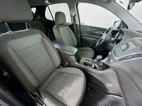 Used 2024 Chevrolet Equinox LT w/ LPO, Floor Liner Package image 32