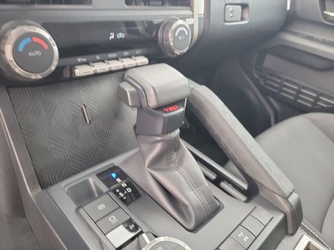 Used 2024 Toyota Tacoma TRD Off-Road image 25