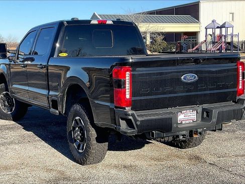 Used 2023 Ford F250 Lariat w/ Lariat Ultimate Package image 3