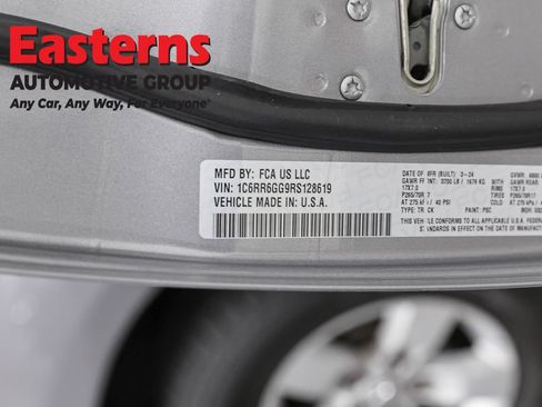 Used 2024 RAM 1500 Classic SLT RWD image 33