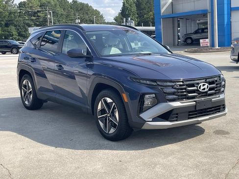 Used 2025 Hyundai Tucson SEL FWD image 5