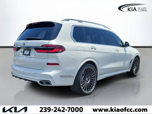 Used 2024 BMW ALPINA XB7 AWD/4WD image 4