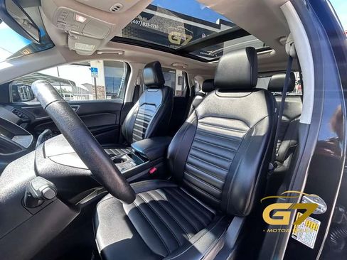 Used 2020 Ford Edge SEL w/ Convenience Package FWD image 13