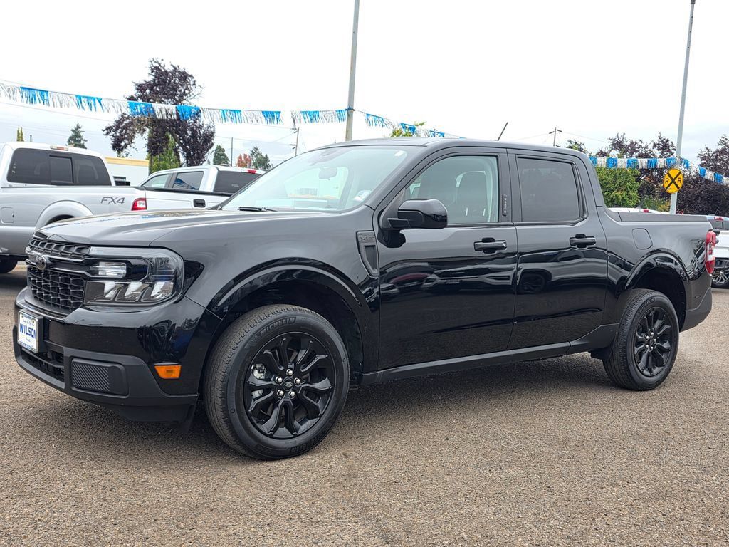 Used 2023 Ford Maverick XLT w/ Black Appearance Package FWD image 1