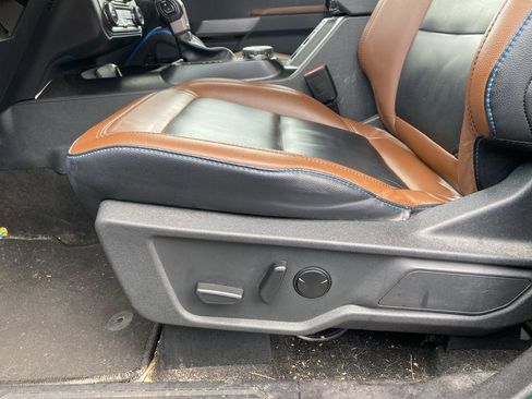 Used 2023 Ford Bronco Outer Banks AWD/4WD image 9