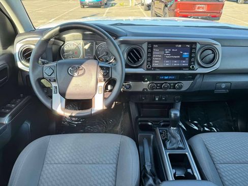 Used 2023 Toyota Tacoma SR5 RWD image 19