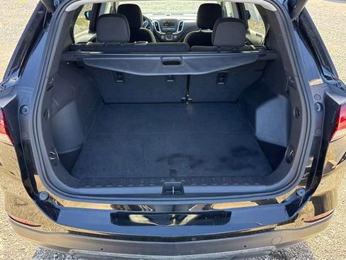 Used 2023 Chevrolet Equinox LT w/ Driver Convenience Package FWD image 12