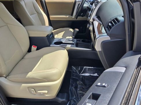 Used 2023 Toyota 4Runner Limited image 16