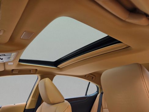 New 2025 Lexus ES 350 w/ Premium Package image 13