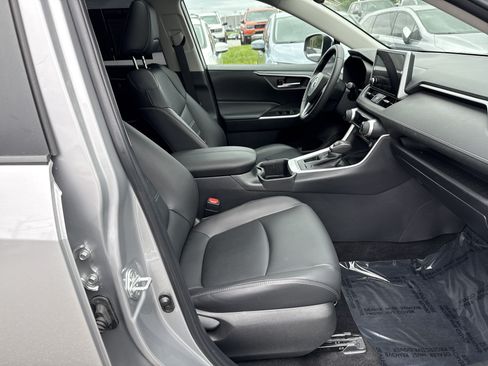Used 2024 Toyota RAV4 XLE Premium FWD image 34