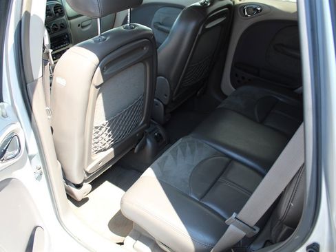 Used 2001 Chrysler PT Cruiser image 7