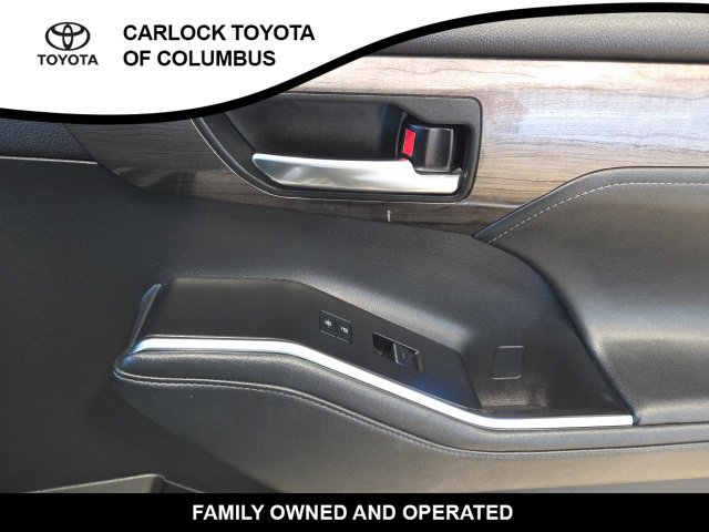 Used 2021 Toyota Highlander Limited AWD/4WD image 22
