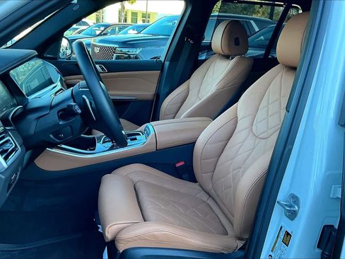 Certified 2023 BMW X5 xDrive40i w/ Executive Package image 7