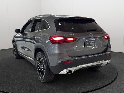 New 2026 Mercedes-Benz GLA 250 4MATIC image 5