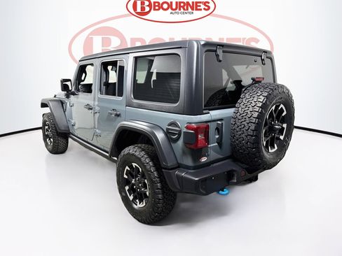 Used 2025 Jeep Wrangler Unlimited Rubicon 4xe w/ Safety Group AWD/4WD image 7