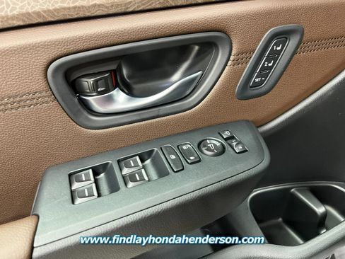 New 2026 Honda Pilot Elite image 13
