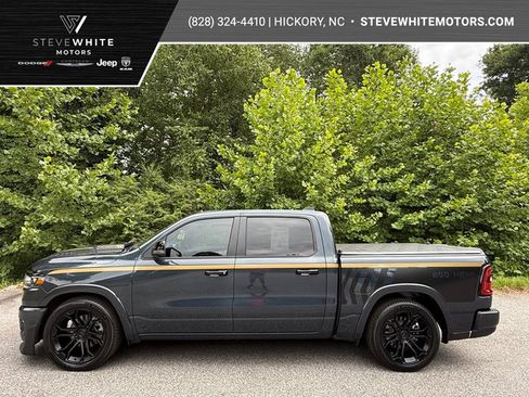 New 2026 RAM 1500 Big Horn AWD/4WD image 1