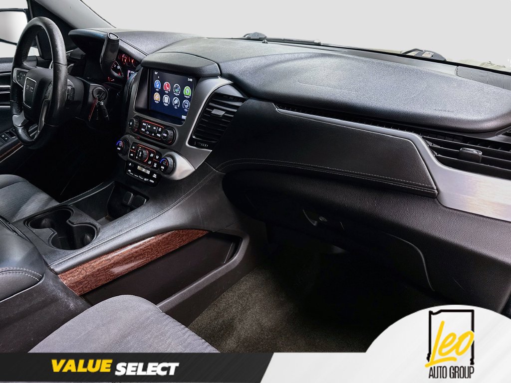 Used 2016 GMC Yukon SLE w/ Convenience Package AWD/4WD image 31