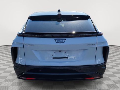New 2026 Cadillac Lyriq Sport w/ LPO, Floor Liner Package AWD/4WD image 5