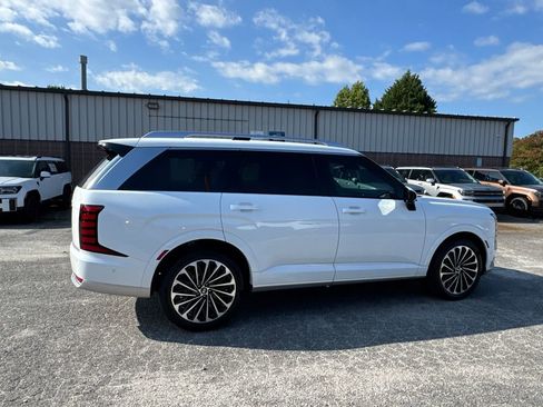 New 2026 Hyundai Palisade Calligraphy FWD image 7