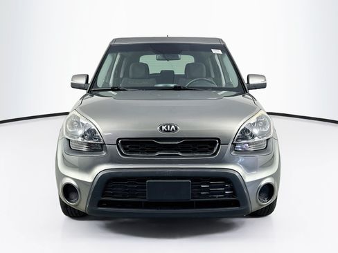 Used 2013 Kia Soul + w/ Eco Pkg FWD image 2