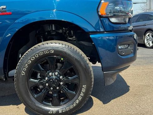 Used 2024 RAM 3500 Limited AWD/4WD image 10