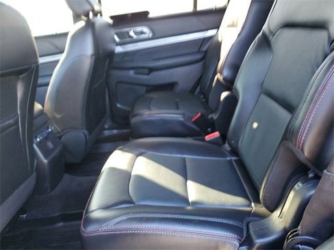 Used 2018 Ford Explorer Sport w/ Equipment Group 401A image 29