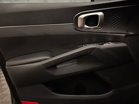 Certified 2023 Kia Sorento S image 10