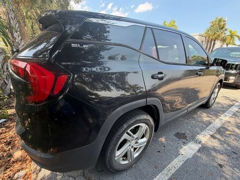 Used 2018 GMC Terrain SLE FWD image 6