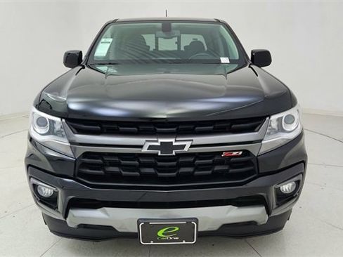 Used 2021 Chevrolet Colorado Z71 image 2