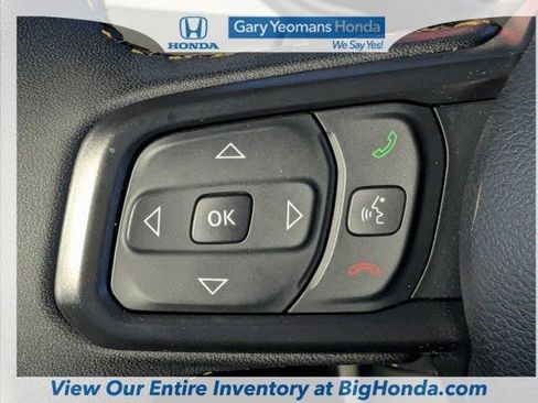 Used 2025 Jeep Wrangler Unlimited Sport AWD/4WD image 25