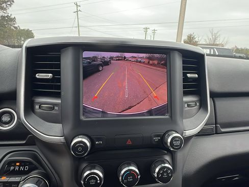 Used 2024 RAM 2500 Big Horn w/ Bed Utility Group image 31