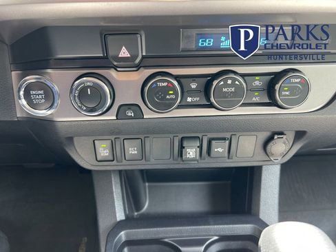 Used 2023 Toyota Tacoma SR5 w/ Technology Package image 31