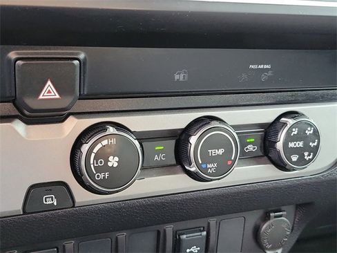 Used 2021 Toyota Tacoma SR5 image 9