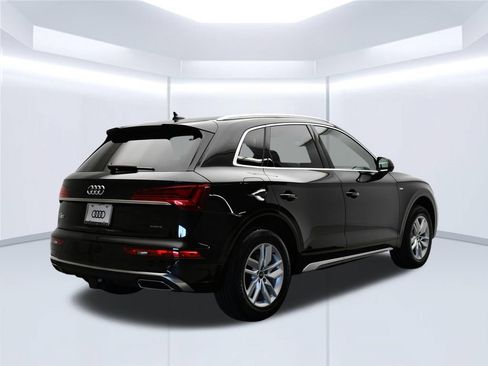 Certified 2023 Audi Q5 2.0T Premium w/ Convenience Package AWD/4WD image 6