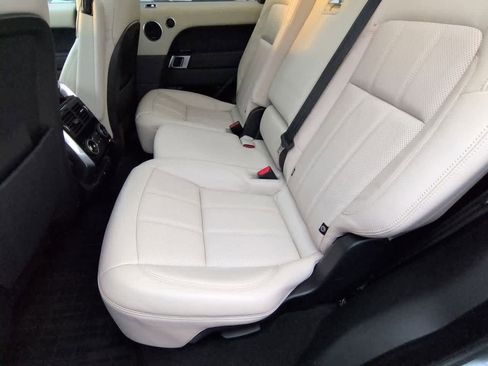 Certified 2022 Land Rover Range Rover Sport HSE Silver Edition image 20