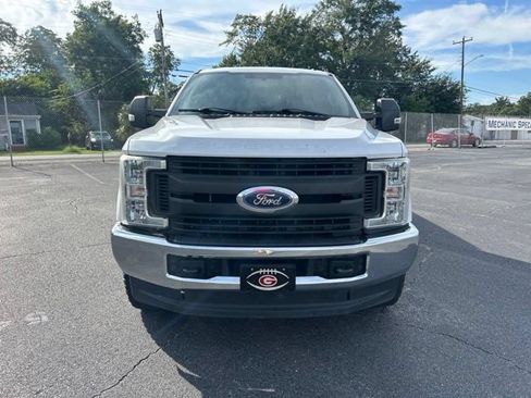 Used 2018 Ford F250 XL w/ Power Equipment Group AWD/4WD image 7