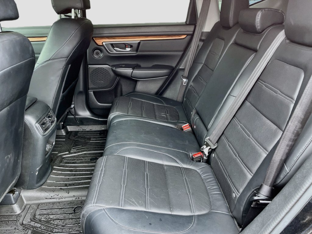 Used 2022 Honda CR-V Touring image 25