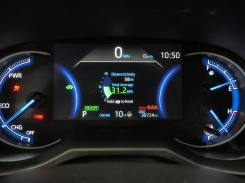 Certified 2025 Toyota RAV4 LE image 22