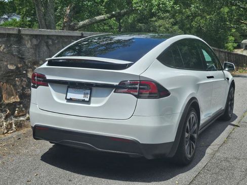 Used 2023 Tesla Model X AWD/4WD image 11